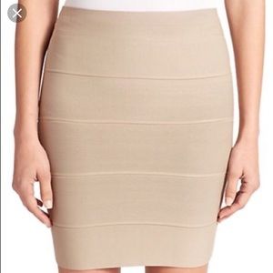 Simone ‘Power Skirt’